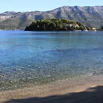 By The Sea Zrnovska Banja, Korcula - 13636 شقة *