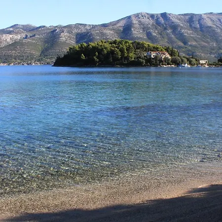 By The Sea Zrnovska Banja, Korcula - 13636 아파트 *